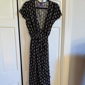Seraphine Maternity wrap dress - size 10